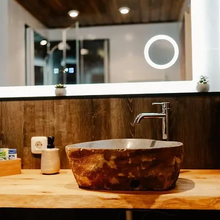 The Bridge - Between Newzealand & Oremountains *